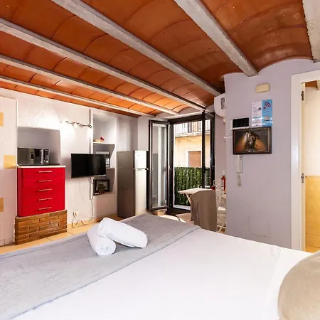 Apartment Trinquet By Unik